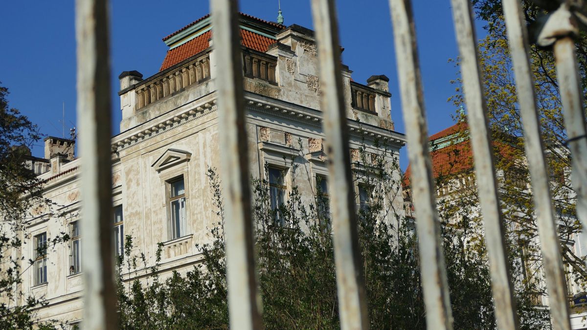 Schizofrenický vrah opět utekl z Bohnic. Žalobkyně zvažuje vazbu